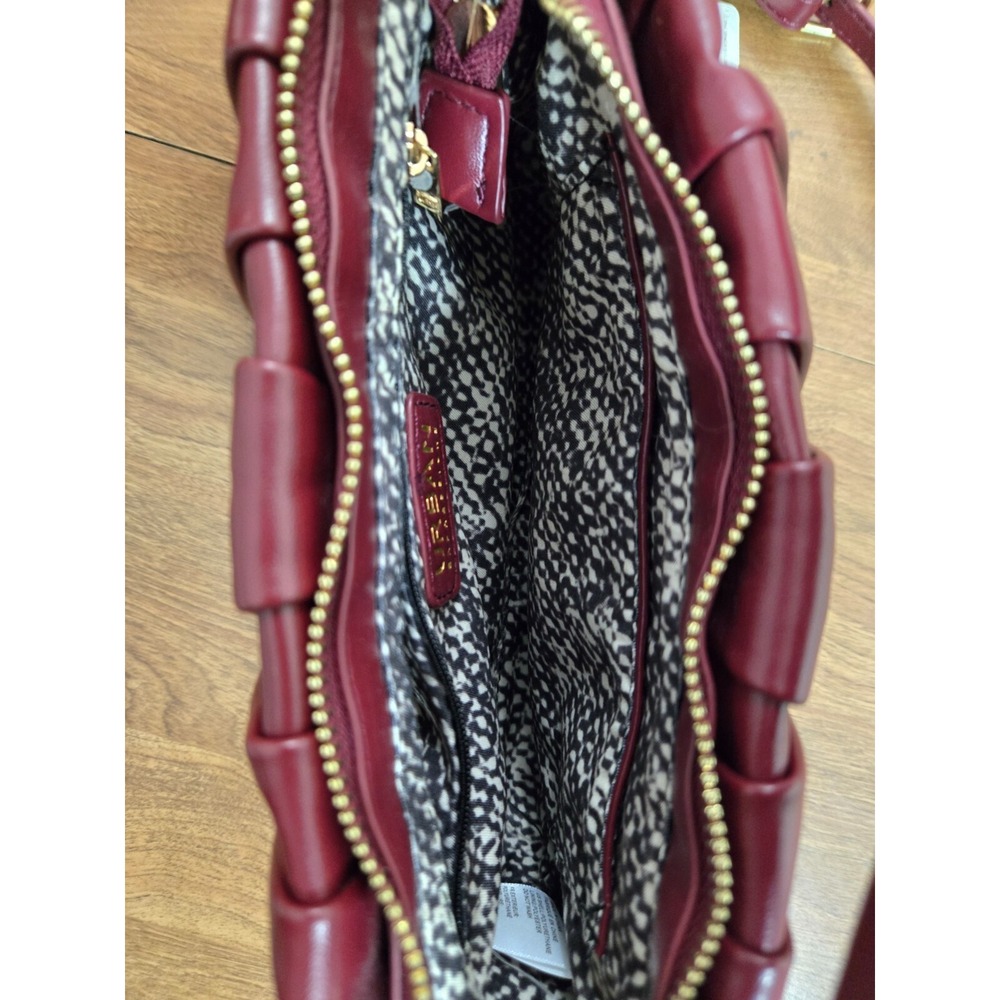 Urban Expressions Certified Vegan Handbag / Shoulder Bag Pockets Zip Closure Red - Picture 5 of 7